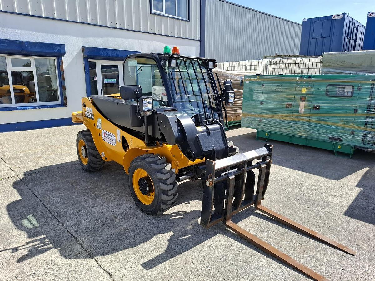 Used JCB 520-40
