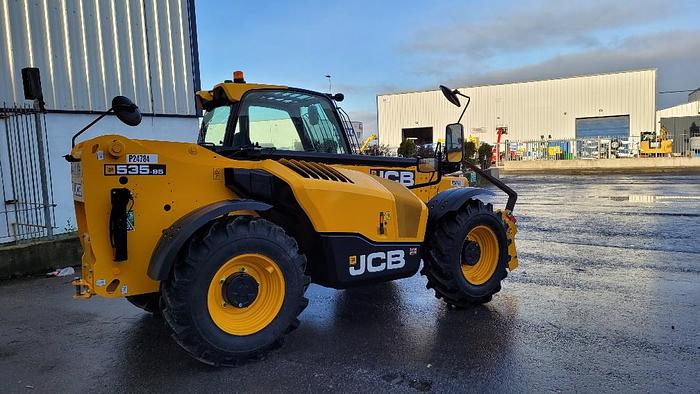 Used 2022 JCB 535-95