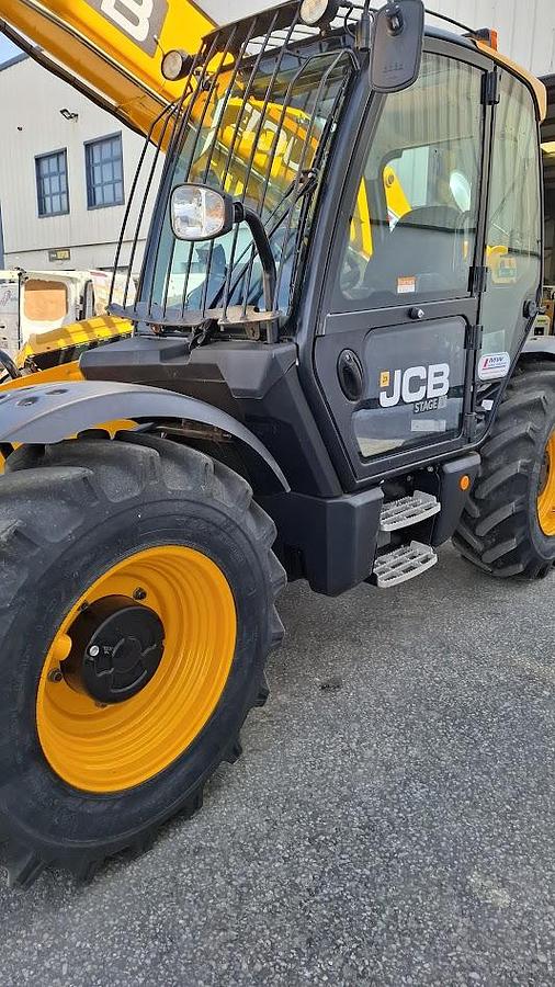 Used JCB 533-105