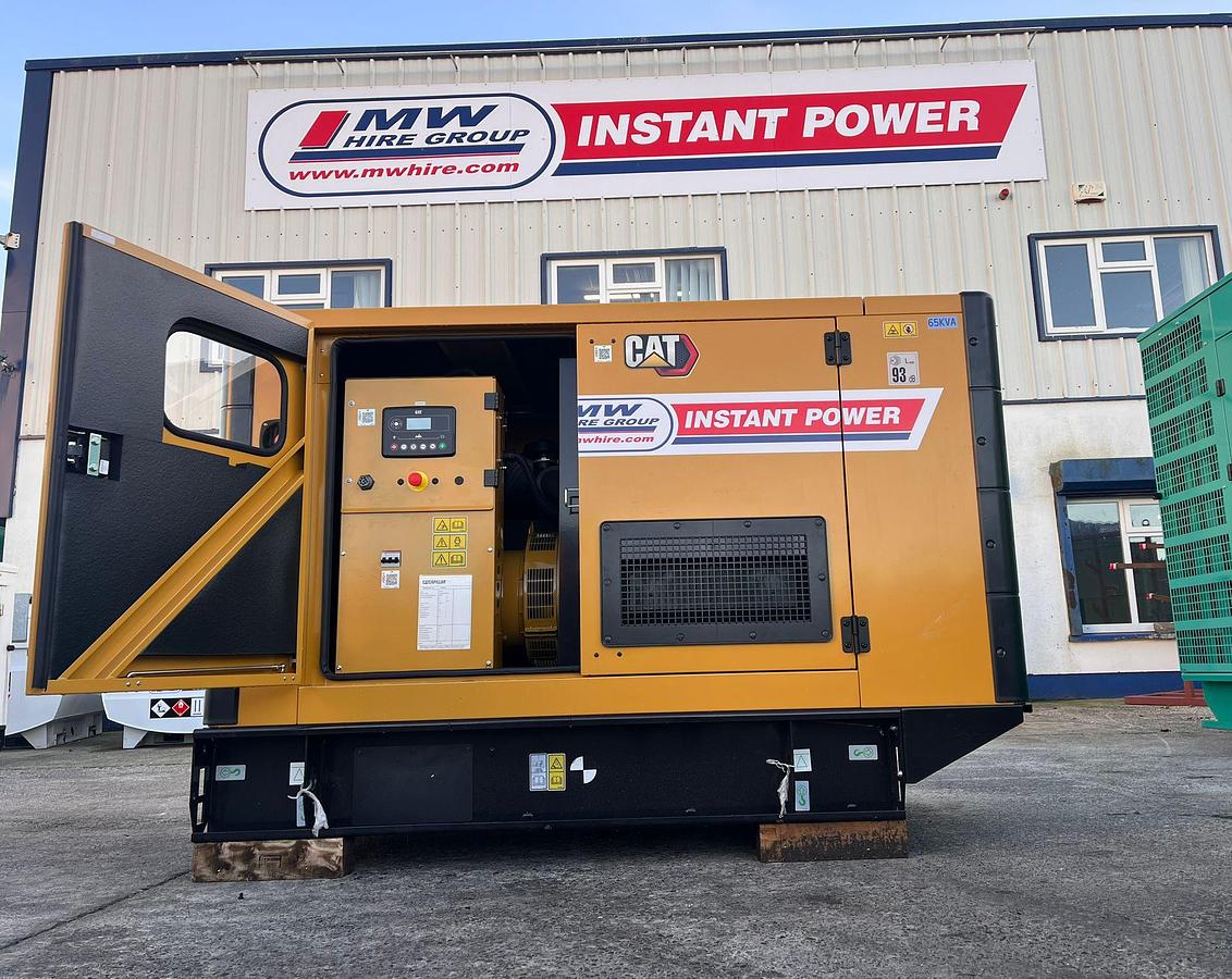 CAT DE65E0 Generator