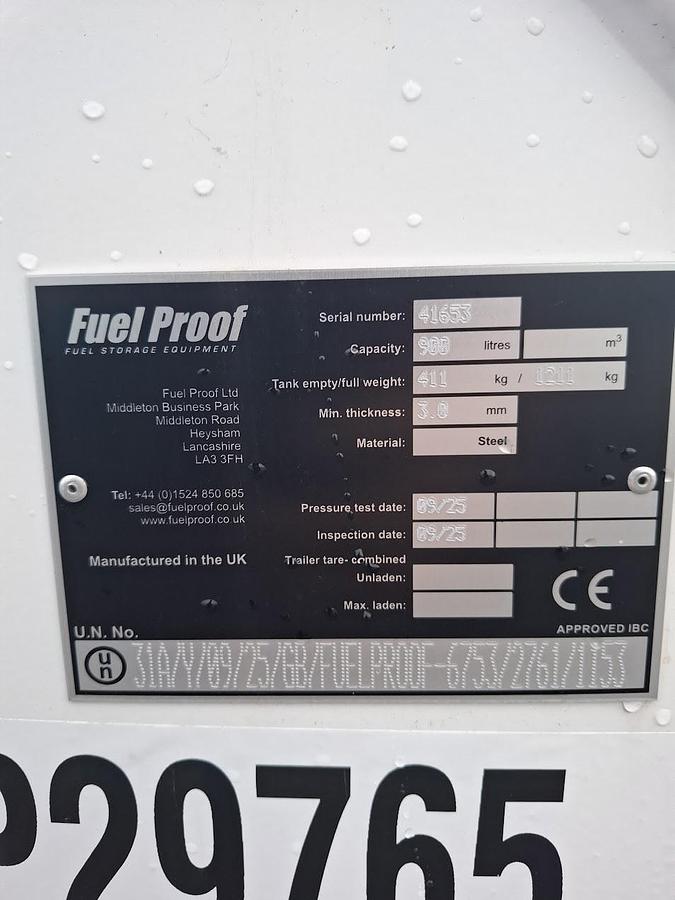 Fuel Proof 900L cube