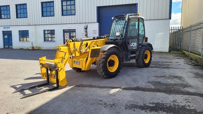 Used 2016 JCB 540-140