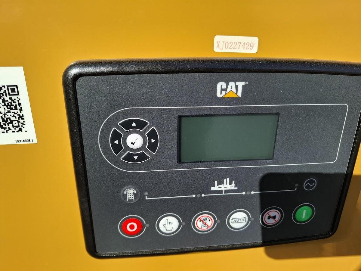 CAT DE33E0