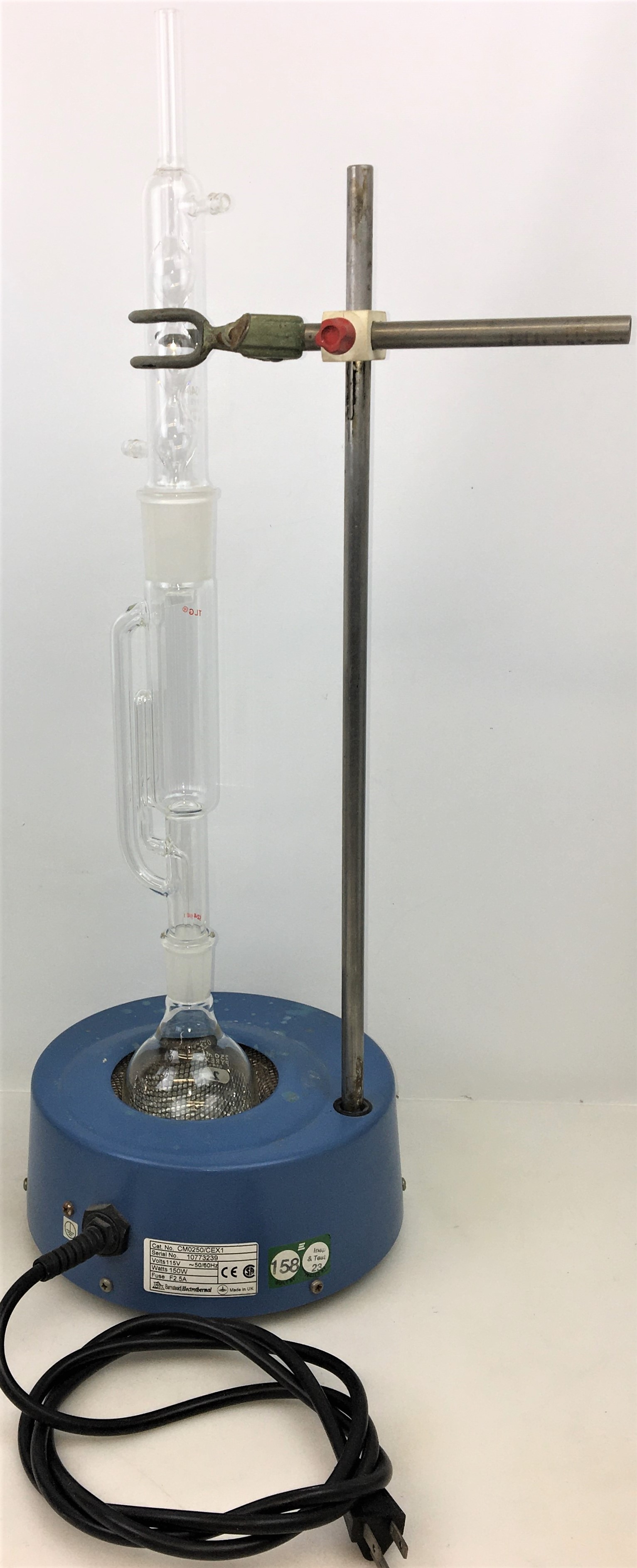 Used Soxhlet Extraction Kit with Barnstead Electrothermal CM0250-CEX1 Heating Mantle - 250mL