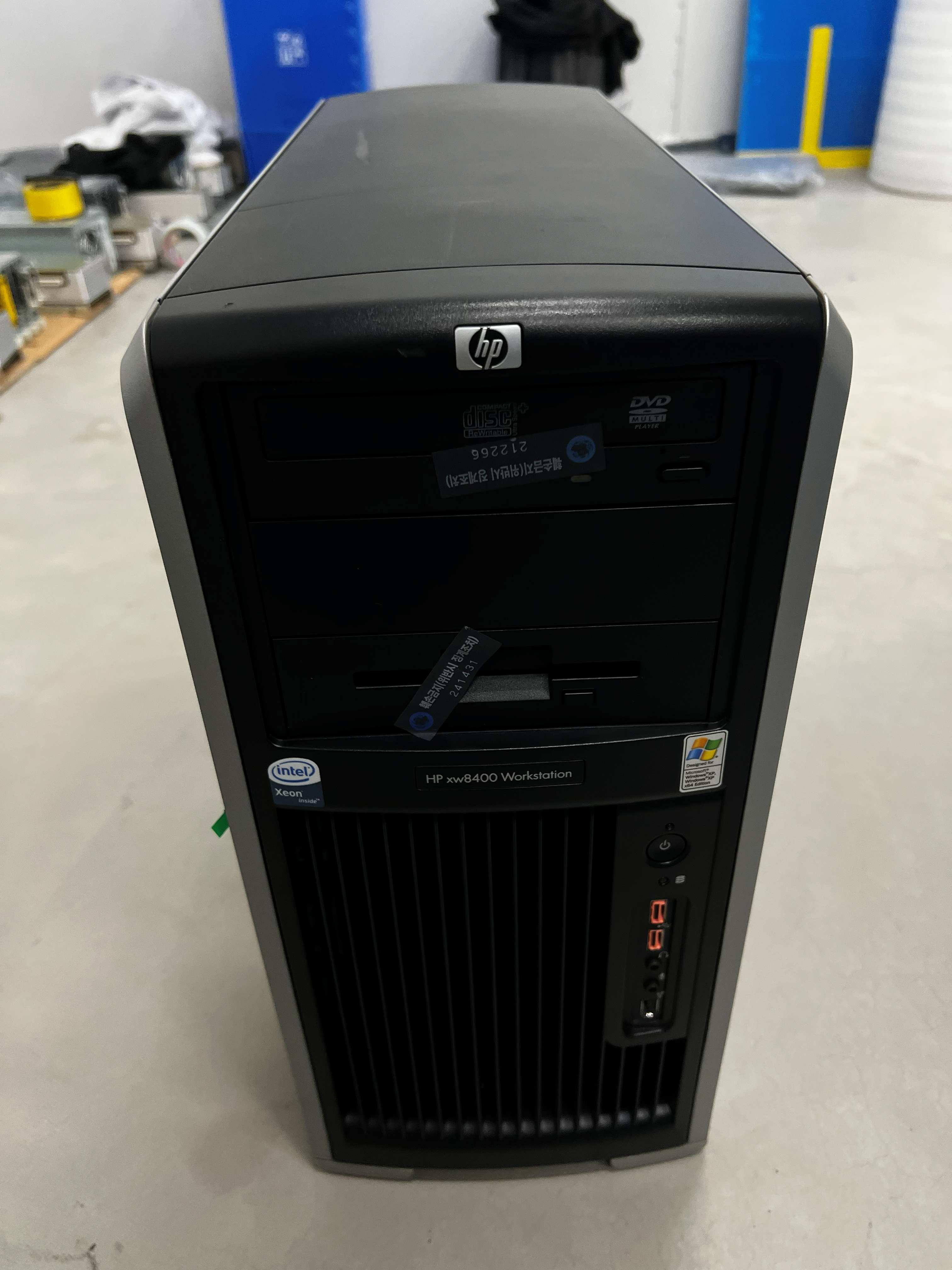 Used HP XW8400 WORKSTATION