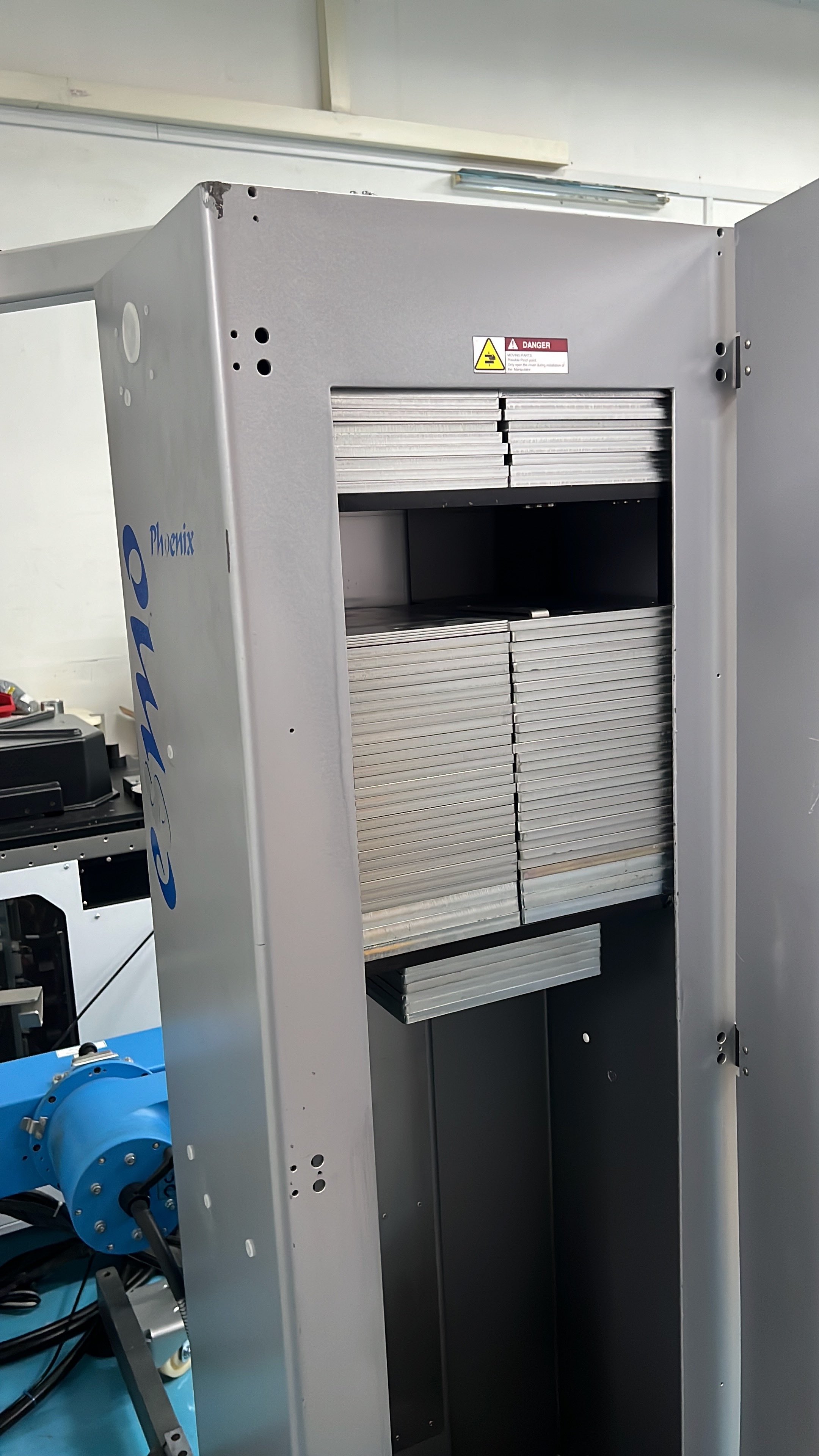 Used Esmo Phoenix manipulator for microFLEX tester