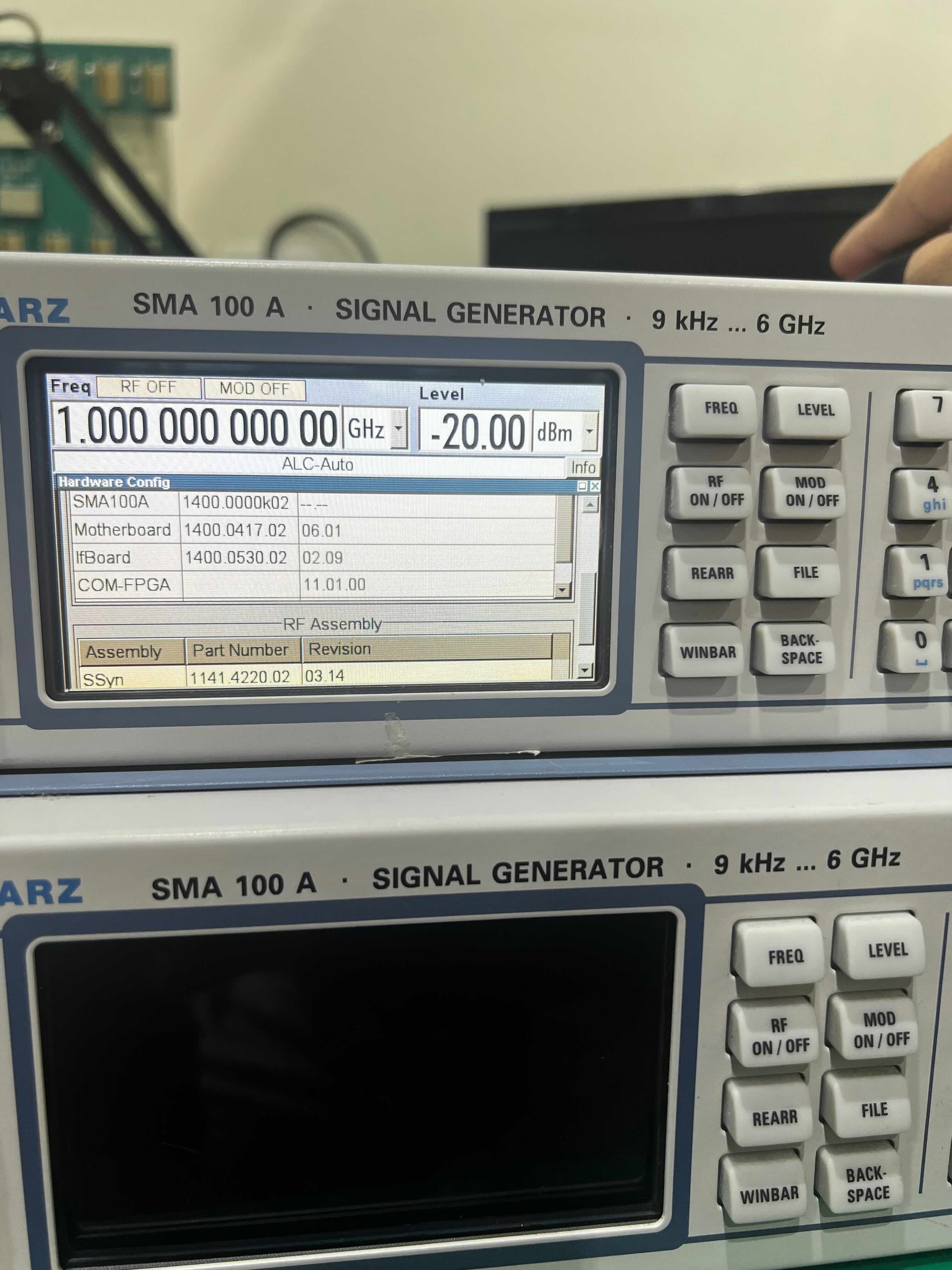 Used R&S SMA 100A signal generator