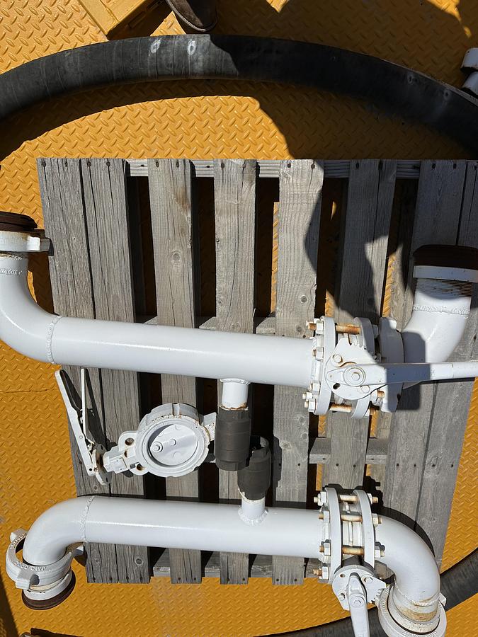 Refurbished 2007 Manac 100 BBL Batch Mixer