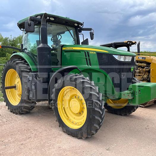Used John Deere 7210R Tractor