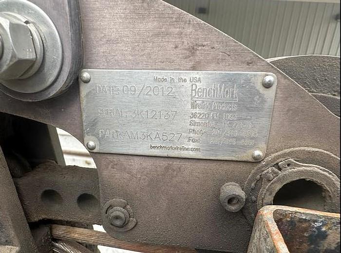 Used 2004 Peterbilt 357 E-Line Wireline Truck