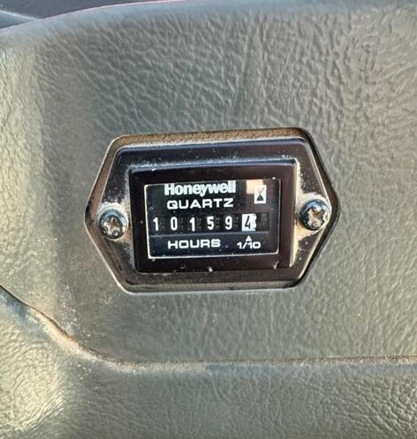 Used 2013 Manitowoc 110-T Crawler