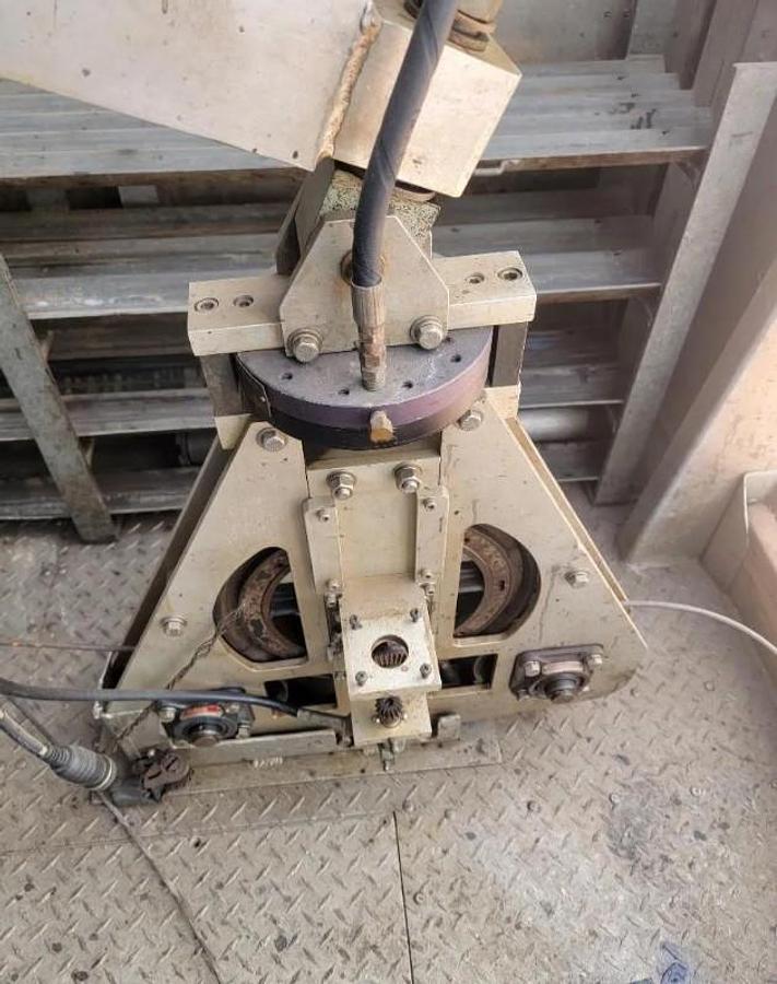 Used 2006 Peterbilt Wireline Truck