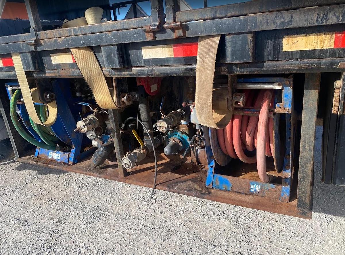 Used 2019 Peterbilt 348 Chemical Delivery Truck