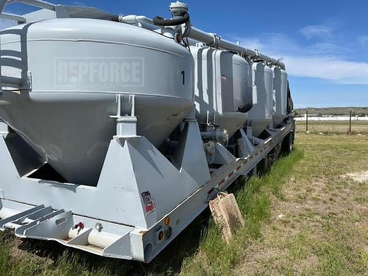 Refurbished Dry Bulk Field Bins