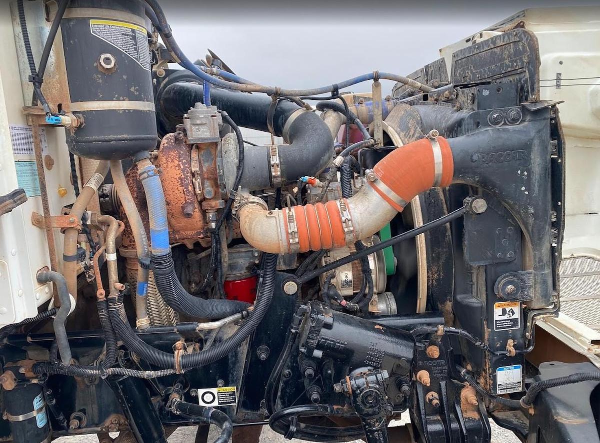 Used 2015 Peterbilt 348 Chemical Delivery Truck