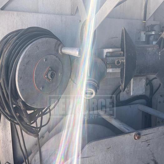 Used 2009 Peterbilt Wireline Truck