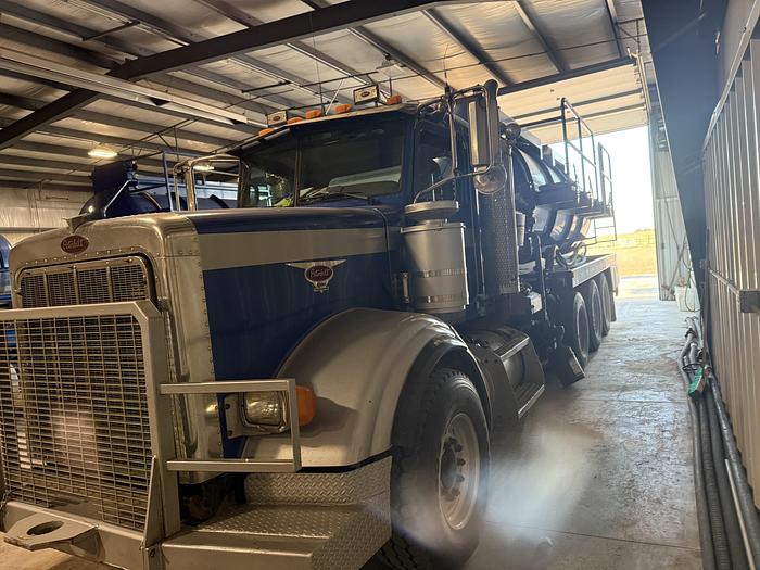 Used Peterbilt 5K Pump Truck
