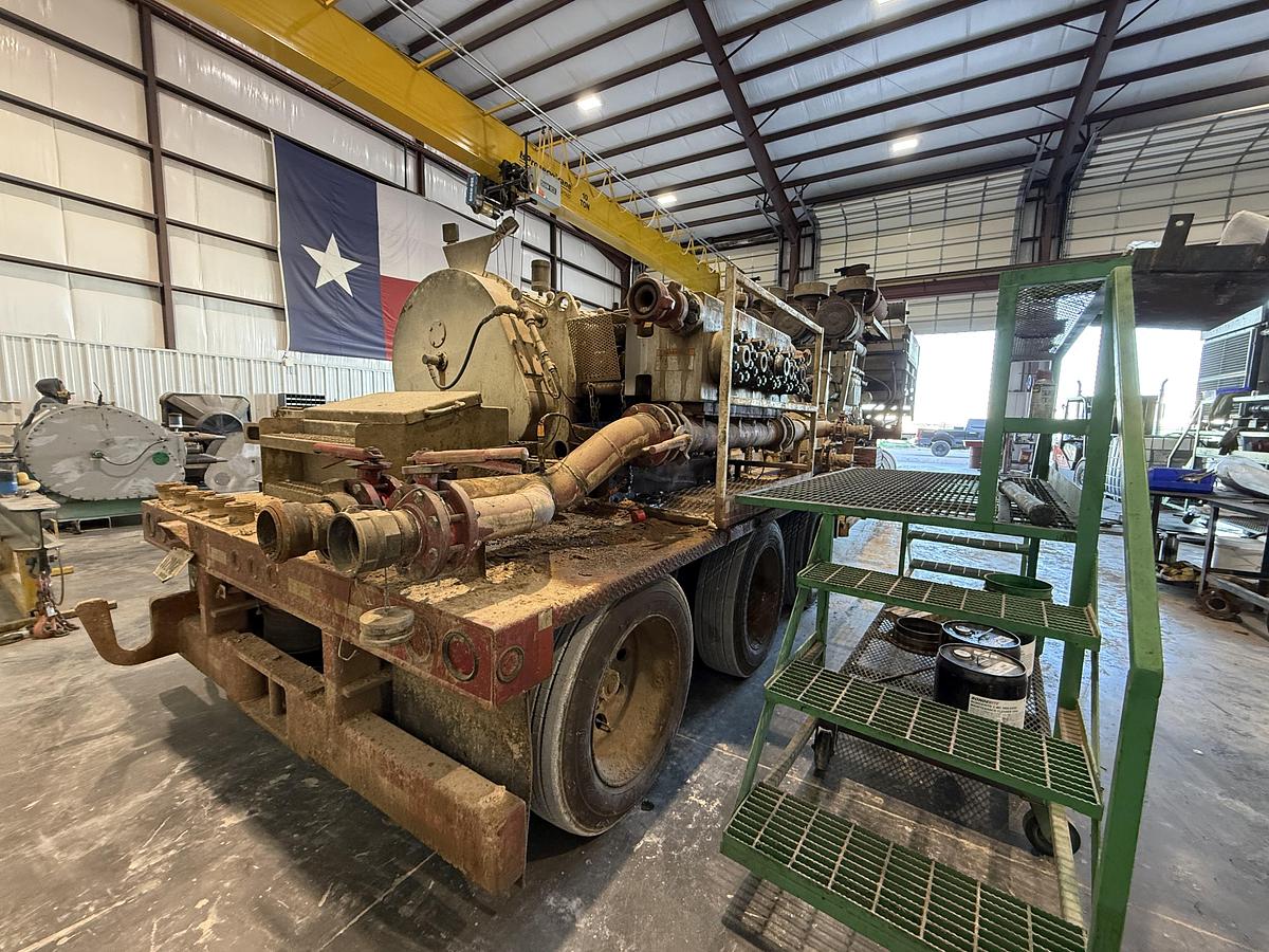 Used CAT/CAT Frac Pumps