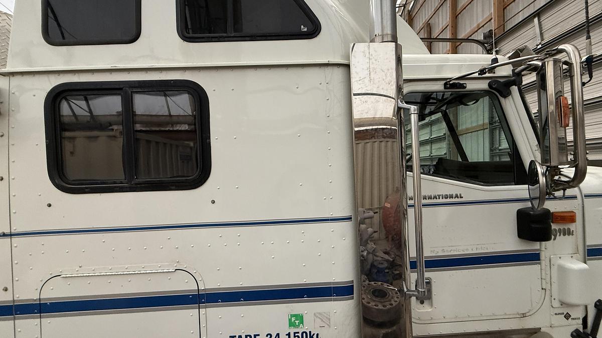Used High Rate 840K Nitrogen Pumper Tractor and Trailer