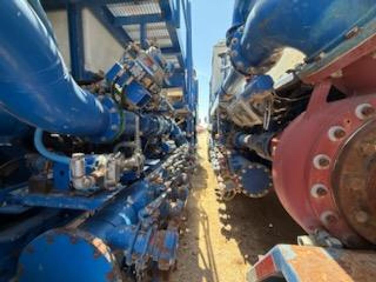 Used (3) 125bbl Blenders