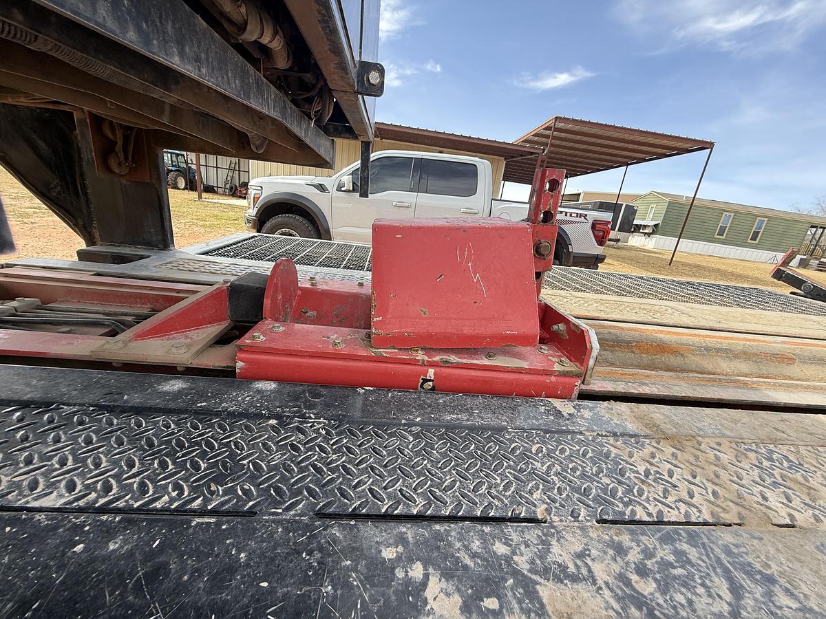 Used 2022 Hawker Laydown Machine