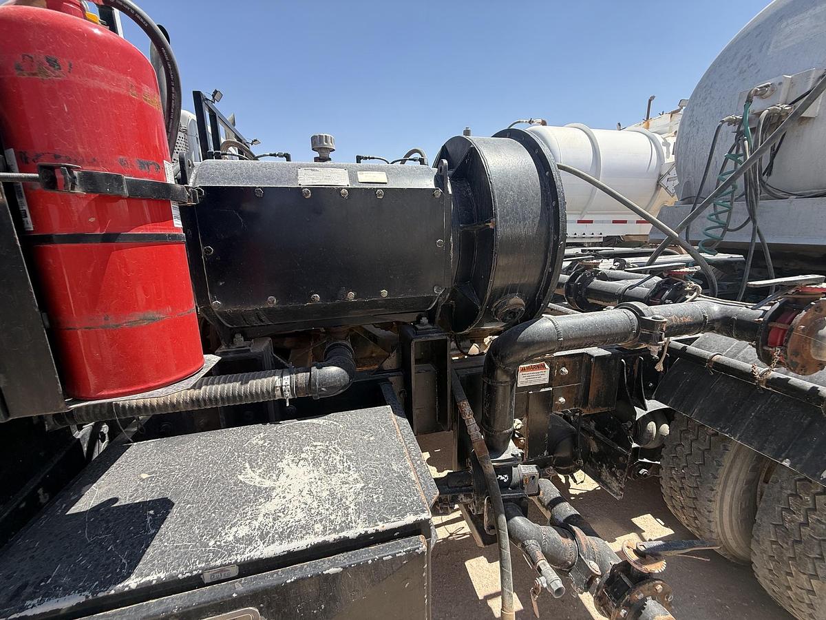 Used 2007 Kenworth W900 10K Kill Truck