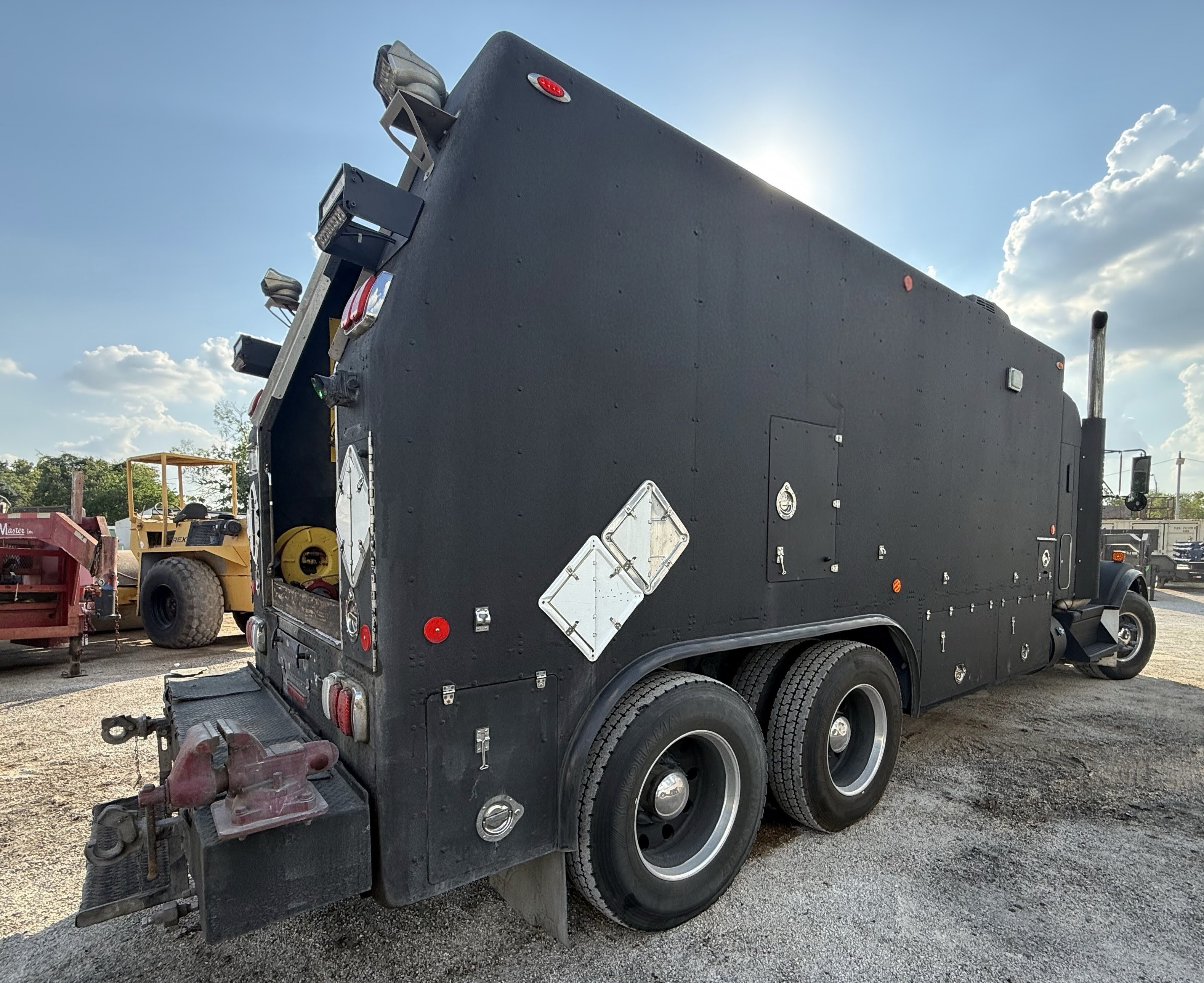 Used 2018 Kenworth T800