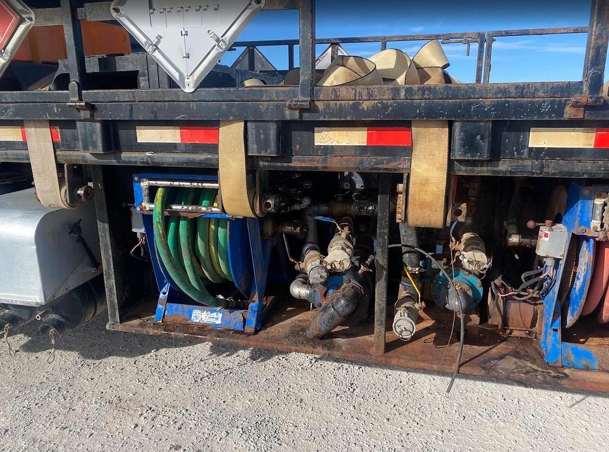 Used 2019 Peterbilt 348 Chemical Delivery Truck