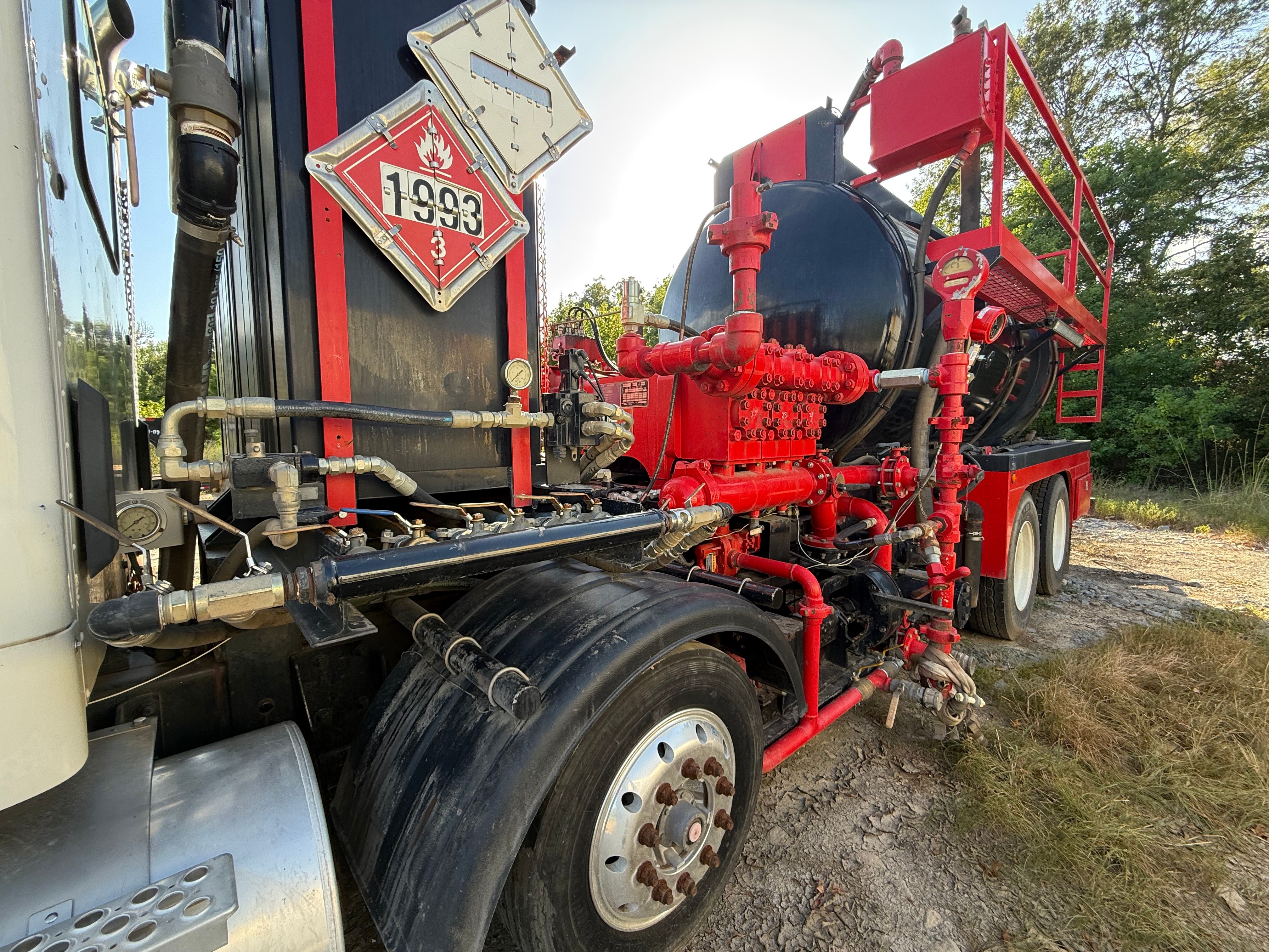 Used 2022 Kenworth T880 5k Pump Truck