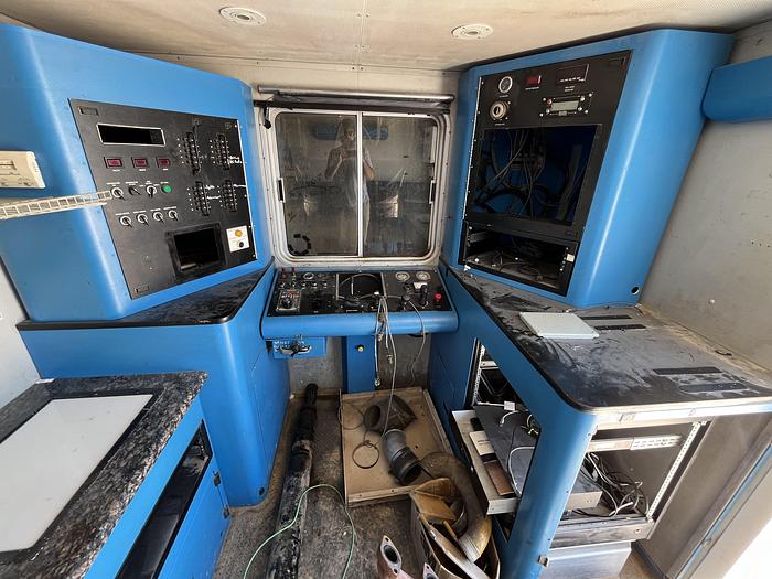 Used 2011 Peterbilt 367 Texas Wireline Truck