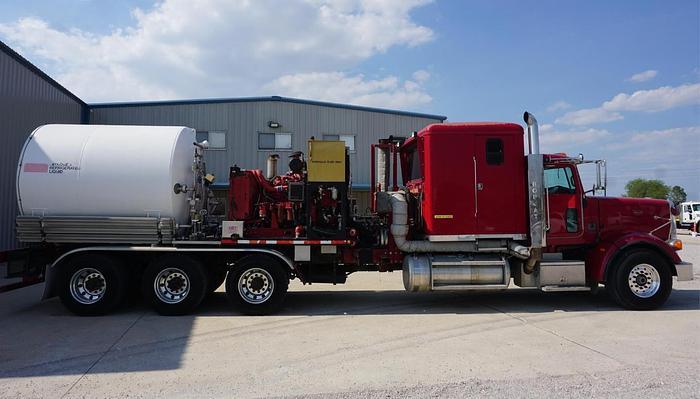 Used (2) 2009 Peterbilt 367 Body Load Nitrogen Pumps