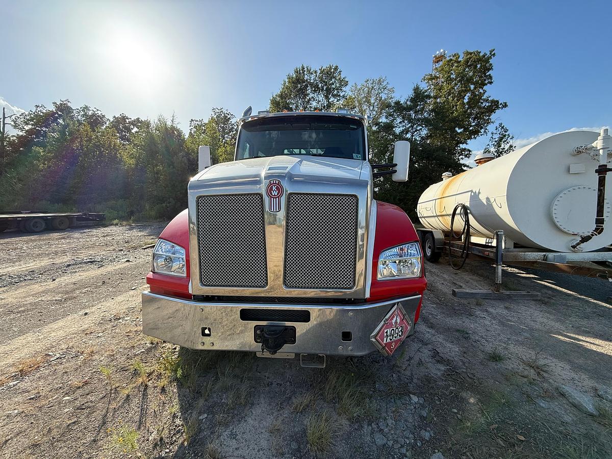 Used 2022 Kenworth T880 5k Pump Truck