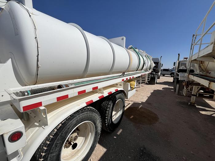 Used (1) Acid Pump Truck & (2) Trailers Package