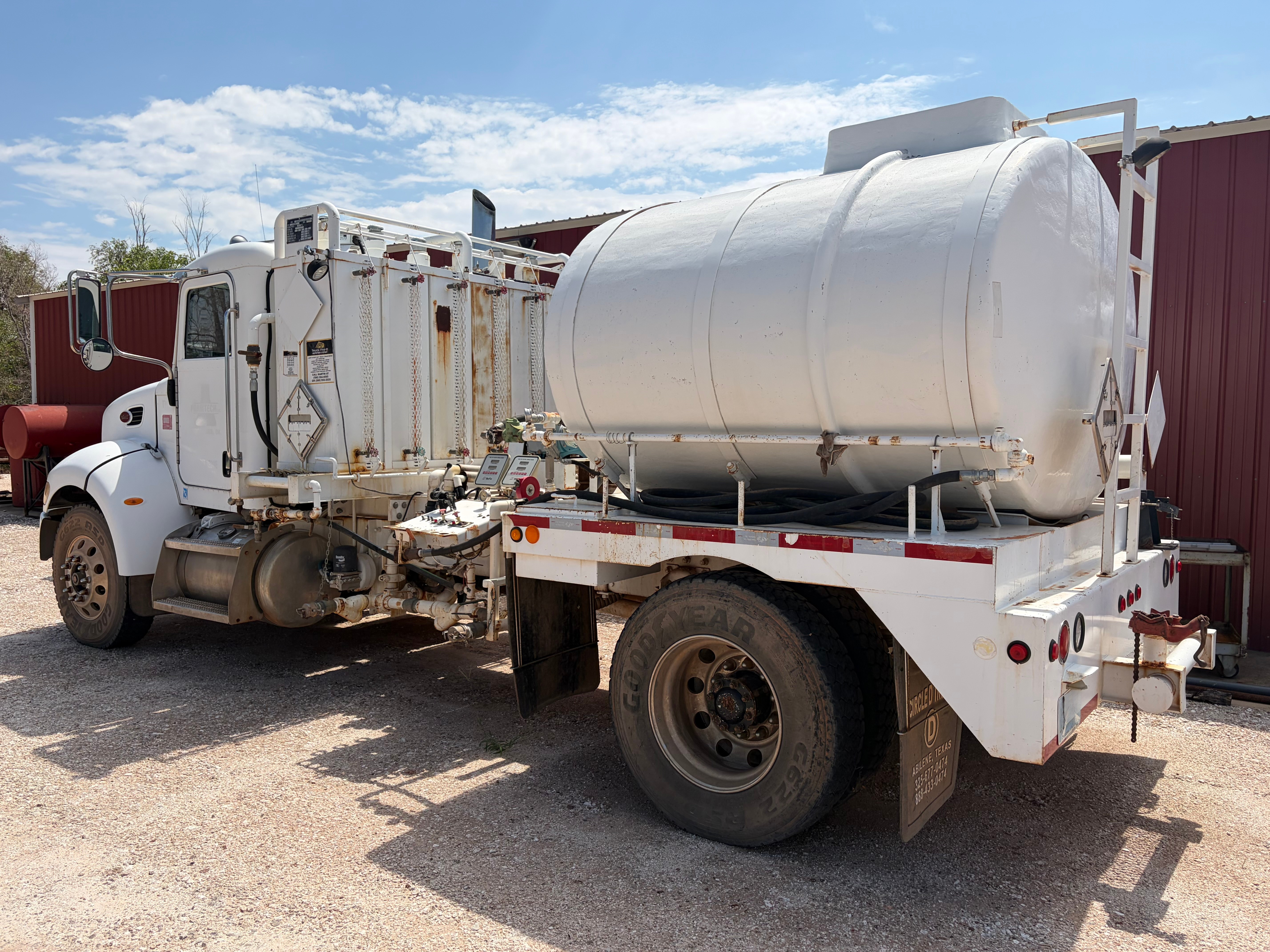 Used 2008 Peterbilt 335