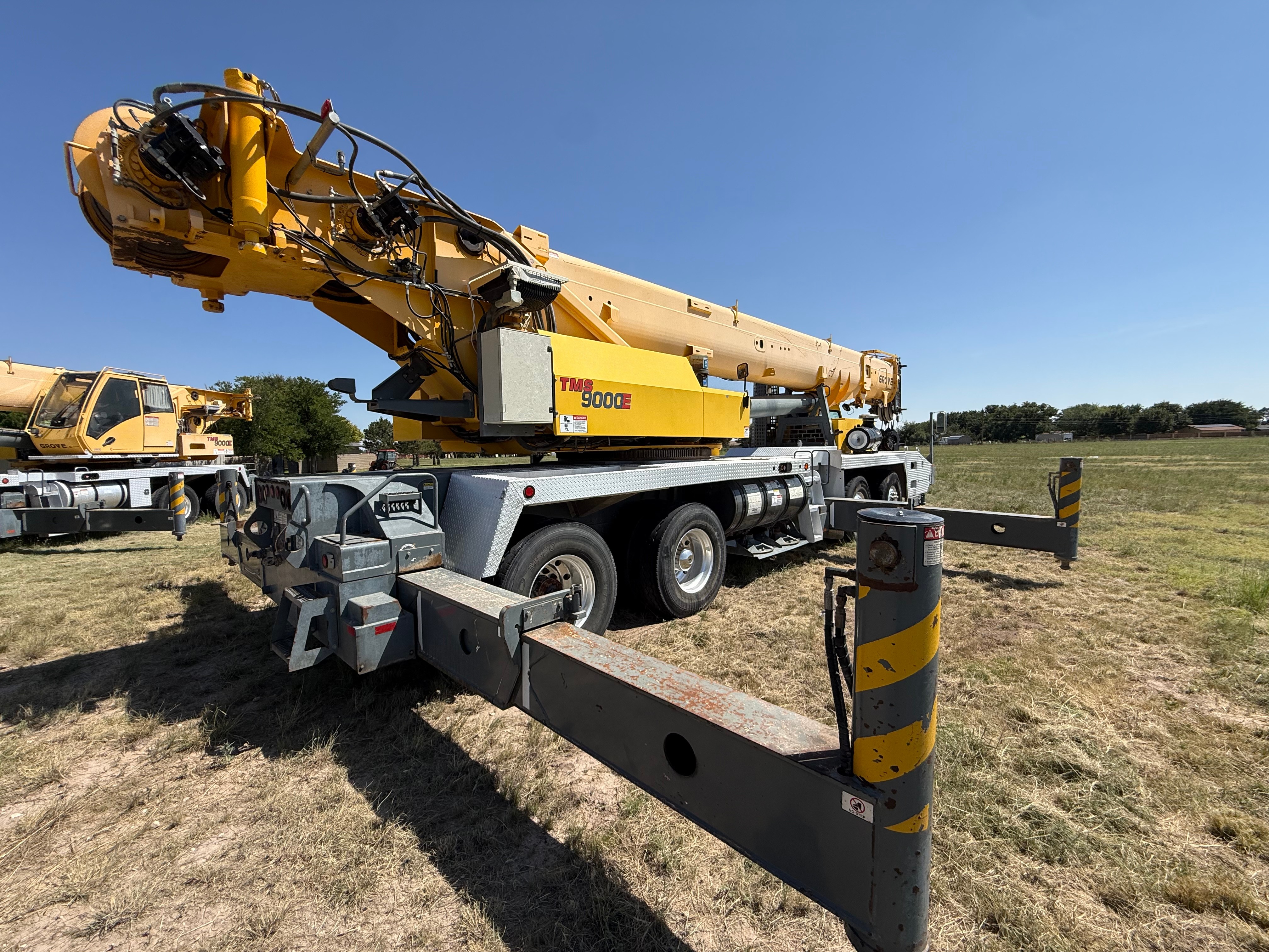 Used 2011 Grove TMS 9000-E 110T