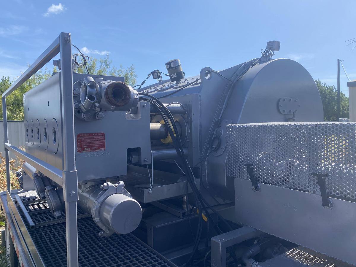 Refurbished Refurbished CAT/CAT Quintuplex Frac Pumps