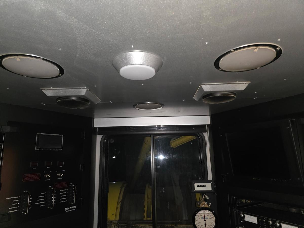 Used Kenworth T800 Wireline Truck Package