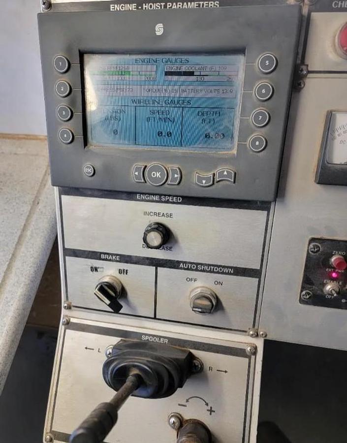 Used 2008 Peterbilt Wireline Truck