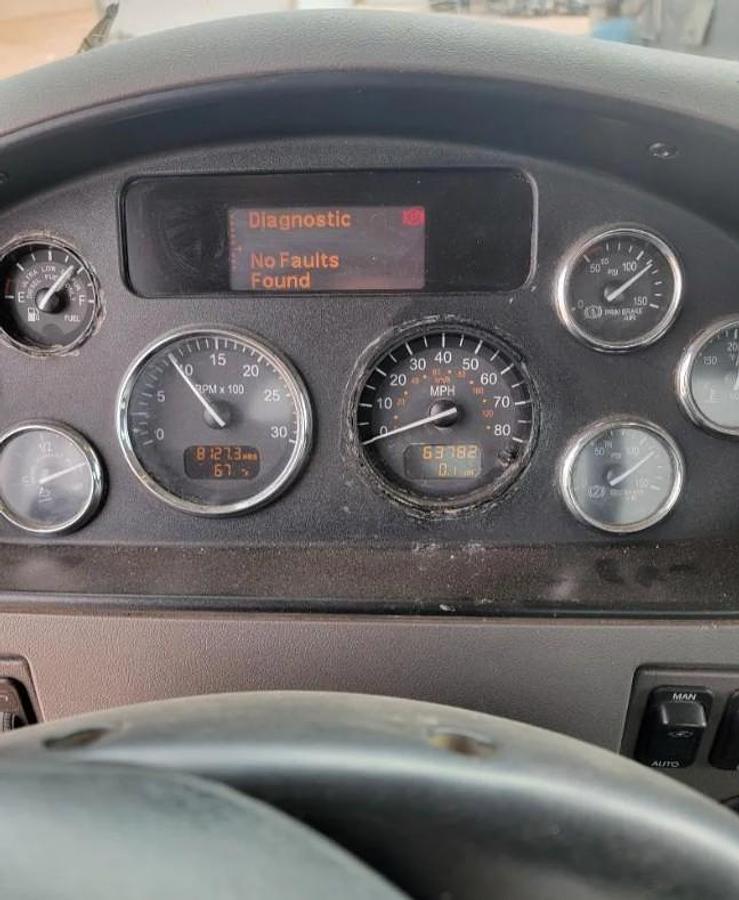 Used 2013 Peterbilt Wireline Truck