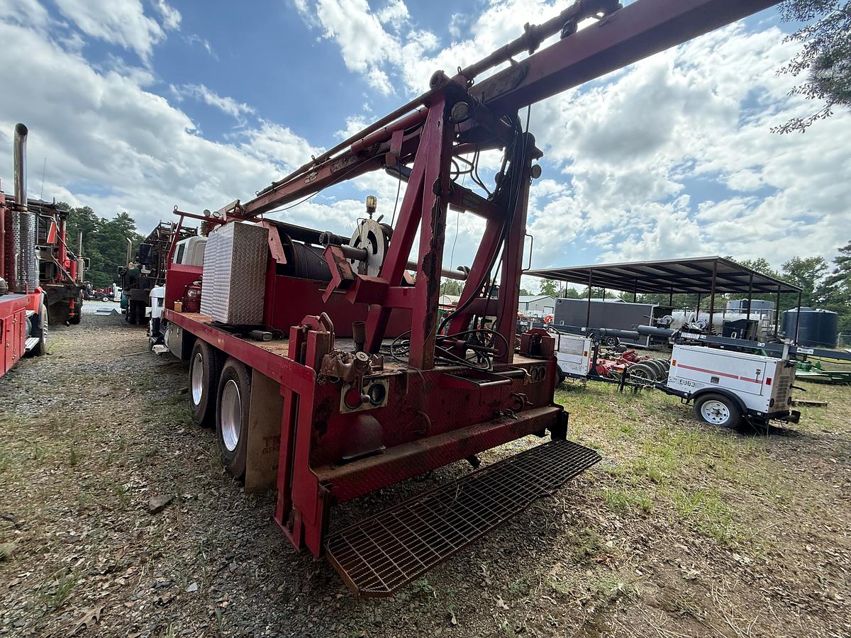 Used (8) Swab Rig Package
