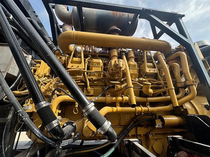 Used 2500HP CAT/CAT Frac Pump