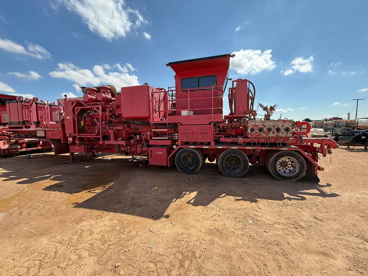 Used 2017 Jereh 800 hp Double Pump