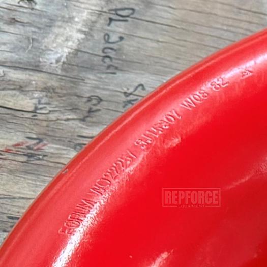 Used Forum Type - 50 Swivels *Brand New*