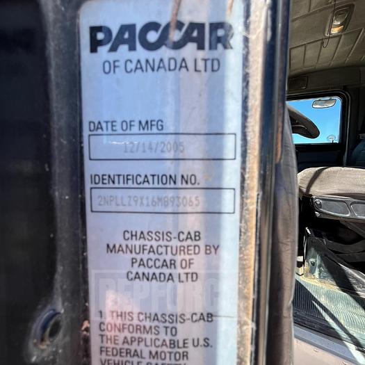 Used 2006 Peterbilt Wireline Truck