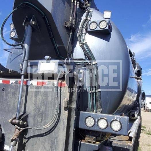 Used 2014 CAT Hydrovac
