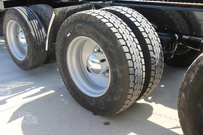 Used 2012 Peterbilt 367 Kill Truck