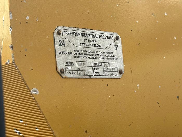 Used 2500HP CAT/CAT Frac Pump