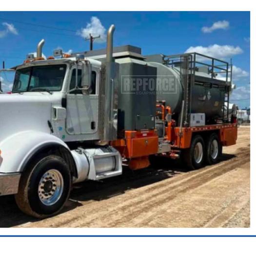 Used 2014 Peterbilt Hot Oiler