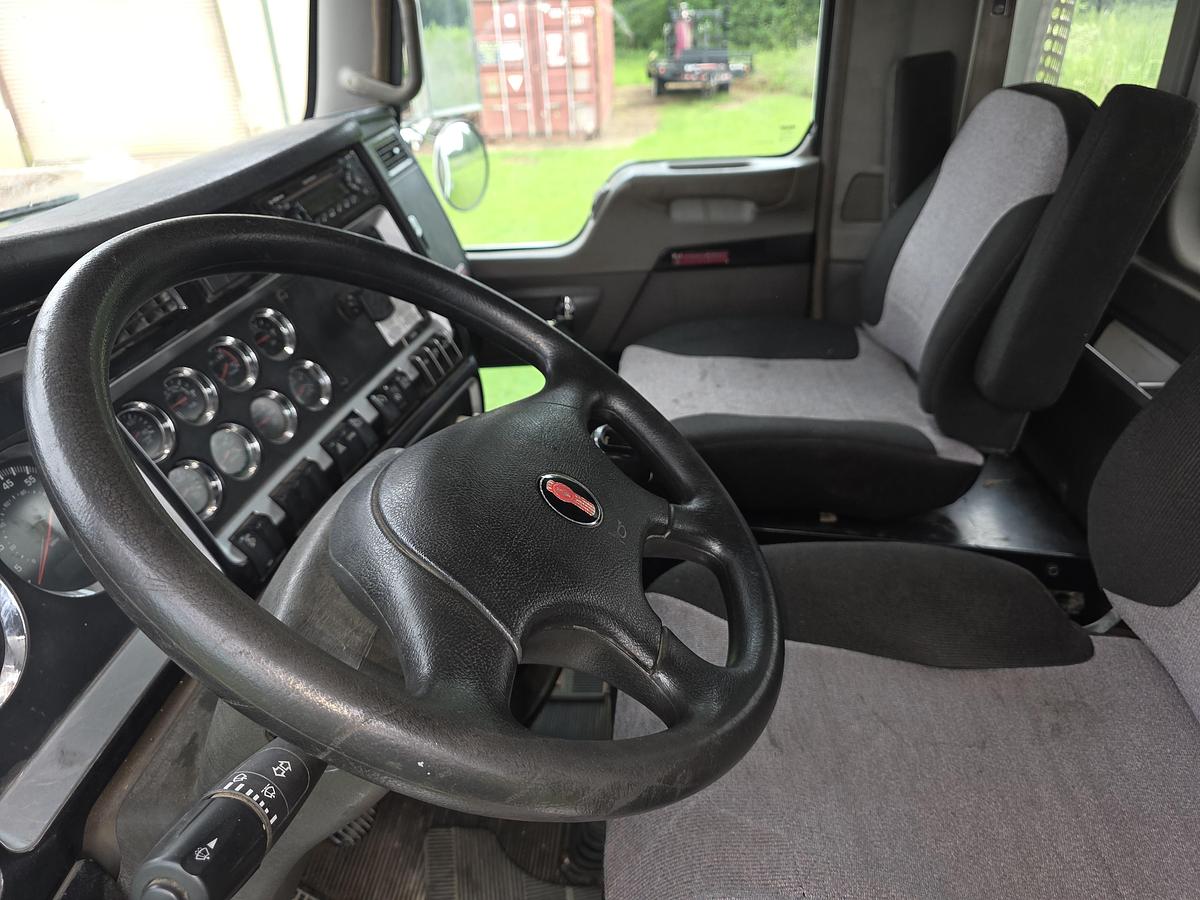 Used Kenworth T800 Wireline Truck Package