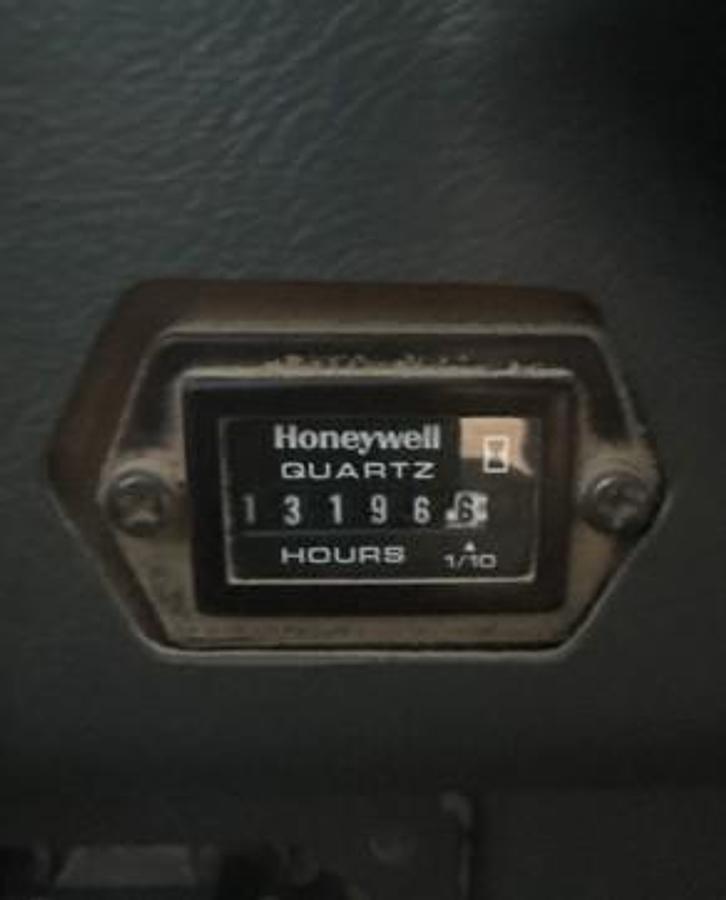 Used 2016 Manitowoc 110-T Crawler